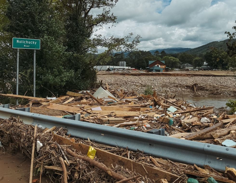 Hurricane debris removal crews schedule for South Holston Lake area ...